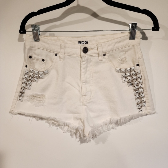 BDG Urban Outfitters Studded Distressed Shorts White High Rise Dree Cheeky Short - Picture 3 of 10
